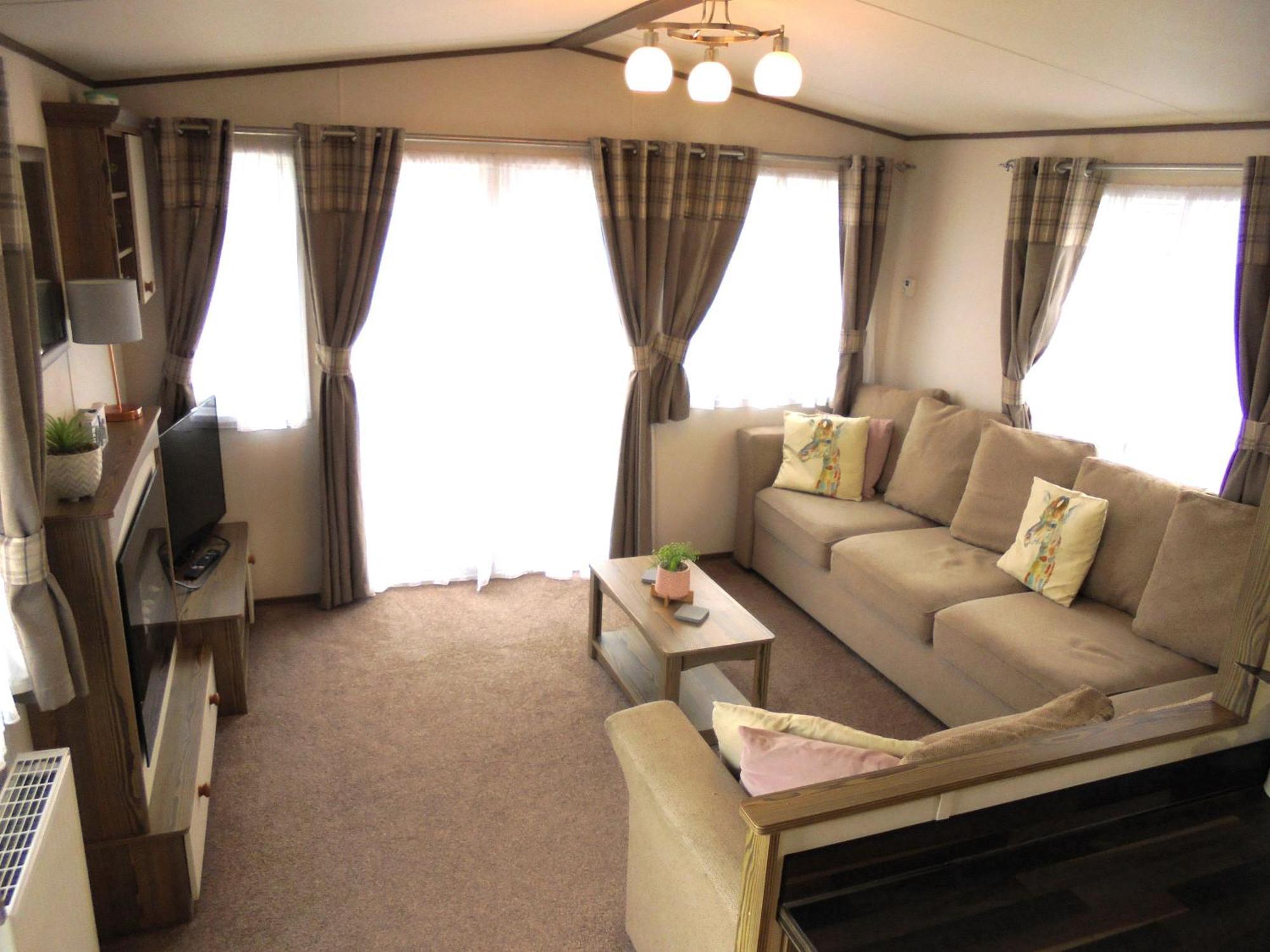 The Grange Ingoldmells: Elan 6 Berth, Central Heated, Wrap Around Decking Екстериор снимка